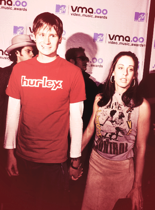 is tom delonge still in blink 182 66f92e36762b4.gif